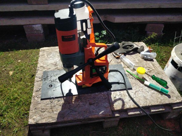 Adapterplatte bohren