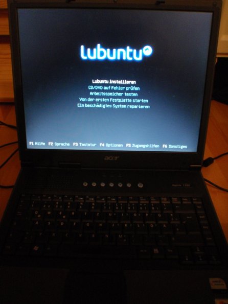 Lubuntu auf Dell Latitude CSx